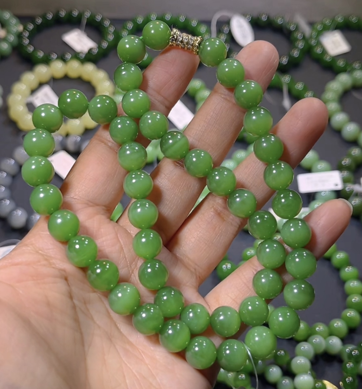 天然和田玉俄碧粉绿微猫眼妈妈链约10mm素圈时尚百搭项链