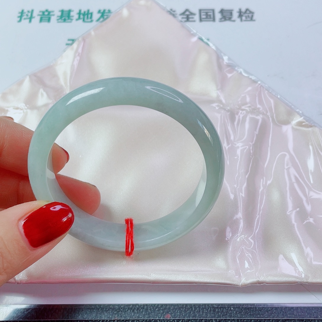 淘***淘翡翠未镶嵌手镯天然