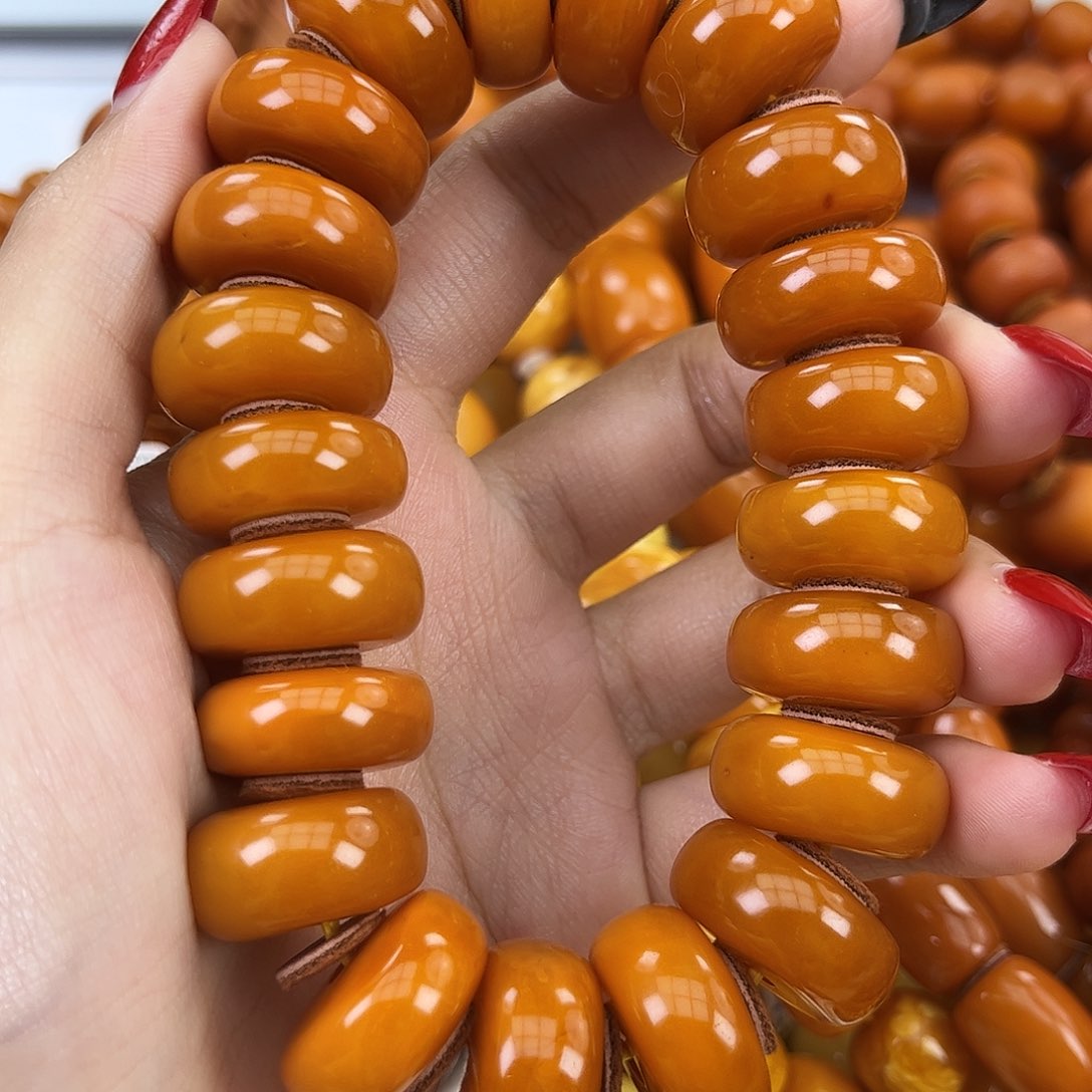 琥珀颈饰未镶嵌蜜蜡