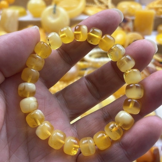 蜜蜡手串未镶嵌手串
