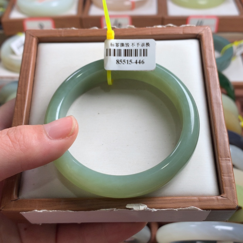 【闪购商品】和田玉手镯未镶嵌