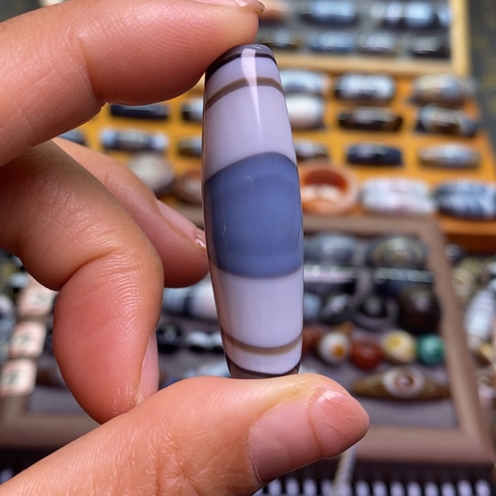 未镶嵌玛瑙/玉髓珠宝半成品重*