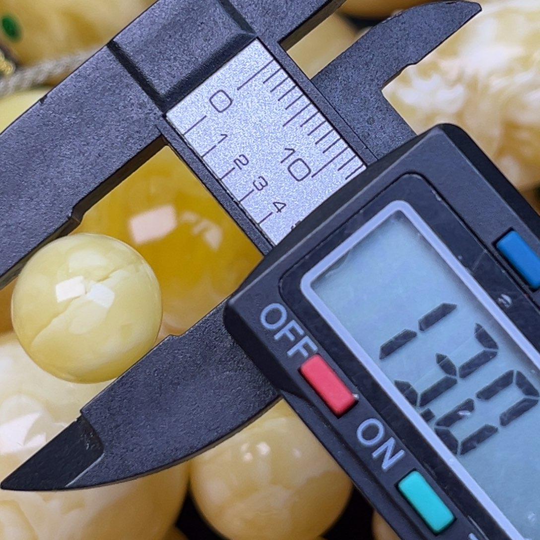 裸石蜜蜡未镶嵌蜜蜡