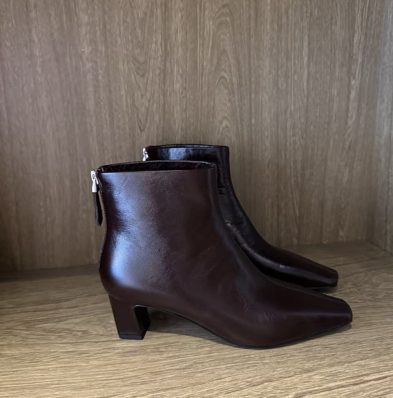 【双11福利价】DXDW25062【5公分】高级舒适百搭粗跟后拉链方头女靴