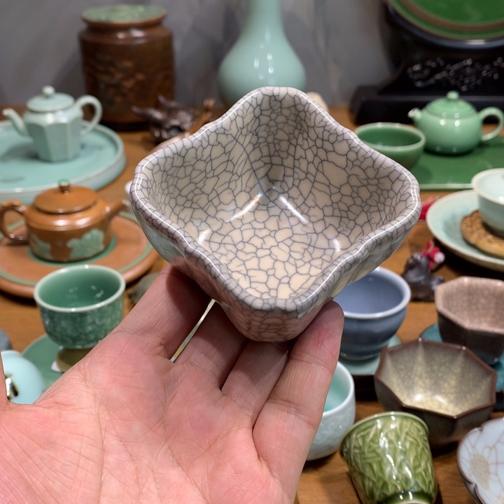 龙泉青瓷传世哥窑