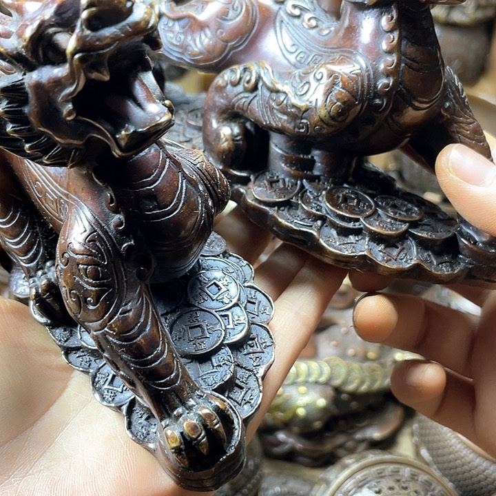 全是铜铜铜器铜器