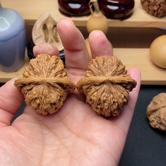 核桃40边四座楼麻核桃