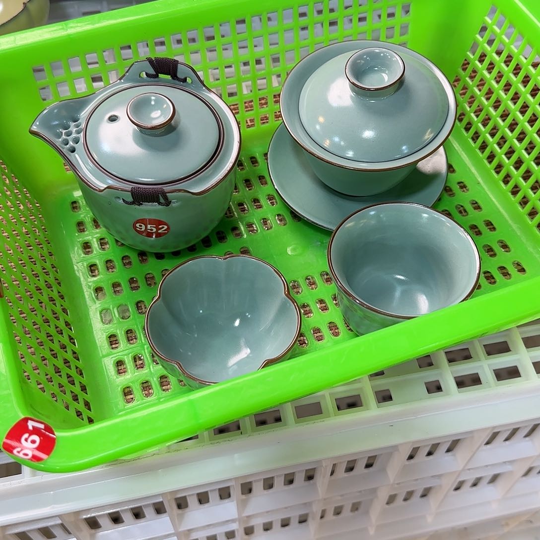 瓷片小微瑕，大放漏！