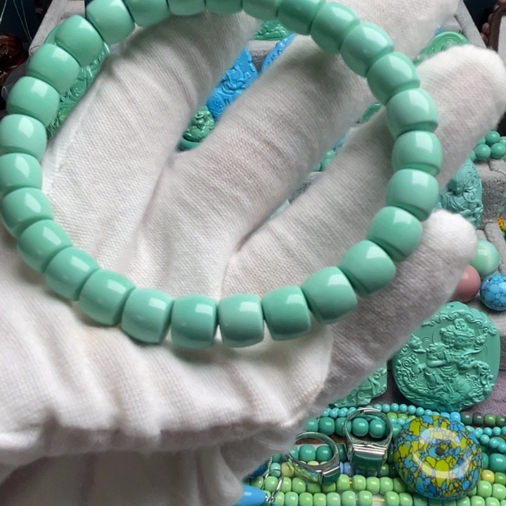 石材高瓷绿直切卡8手串