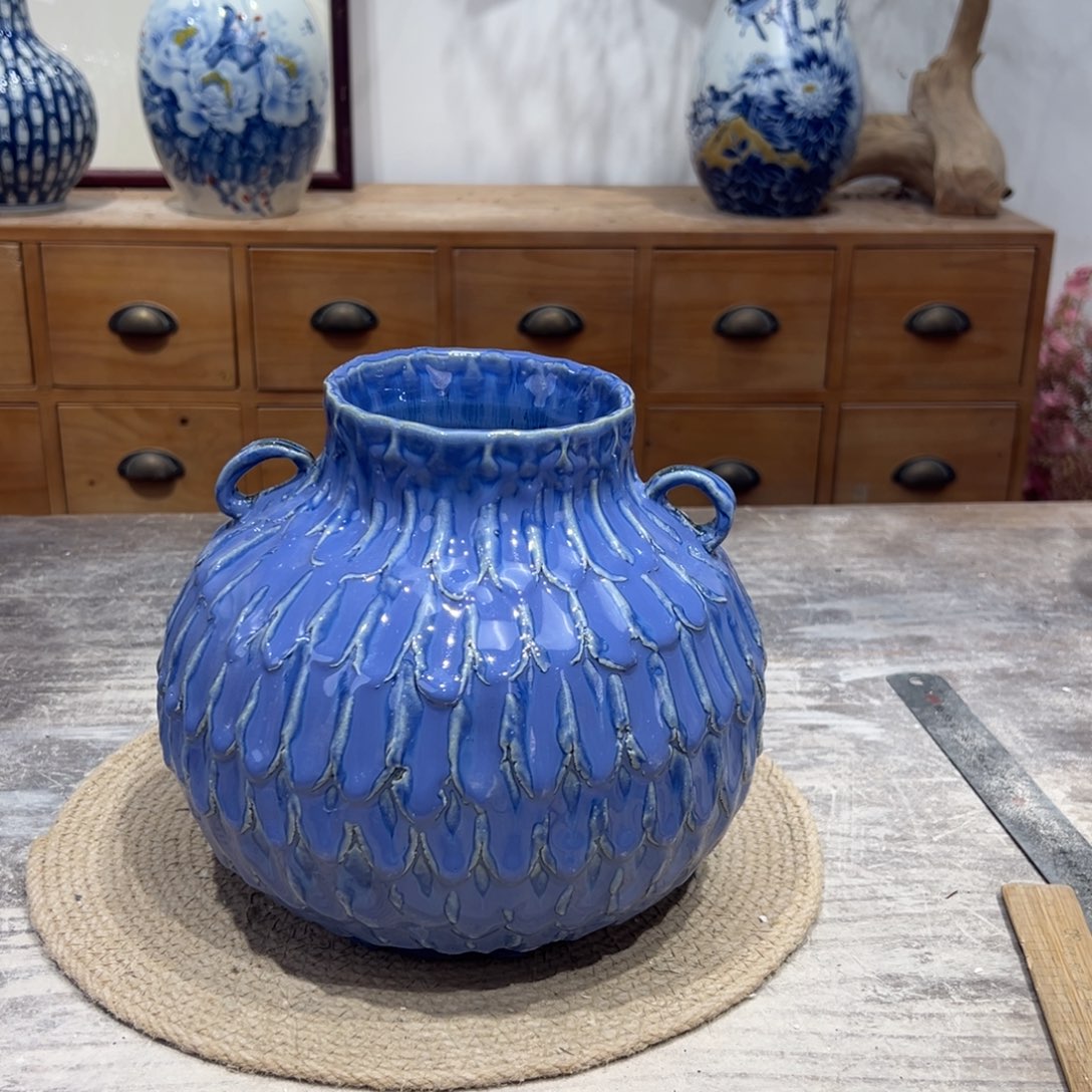 摆件陶瓷花瓶高21口9.5