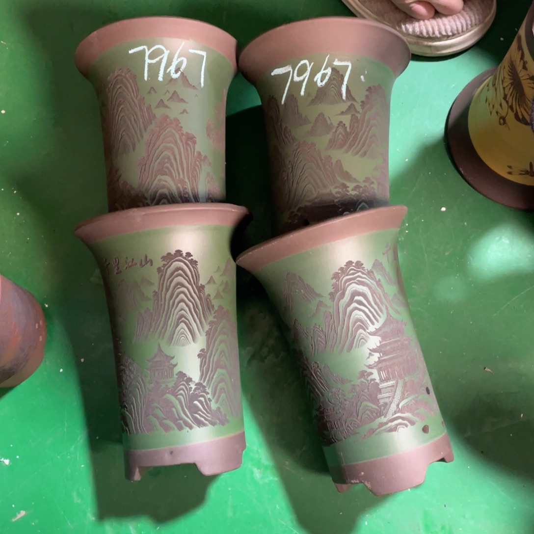 羊***羊紫砂花盆微瑕小号