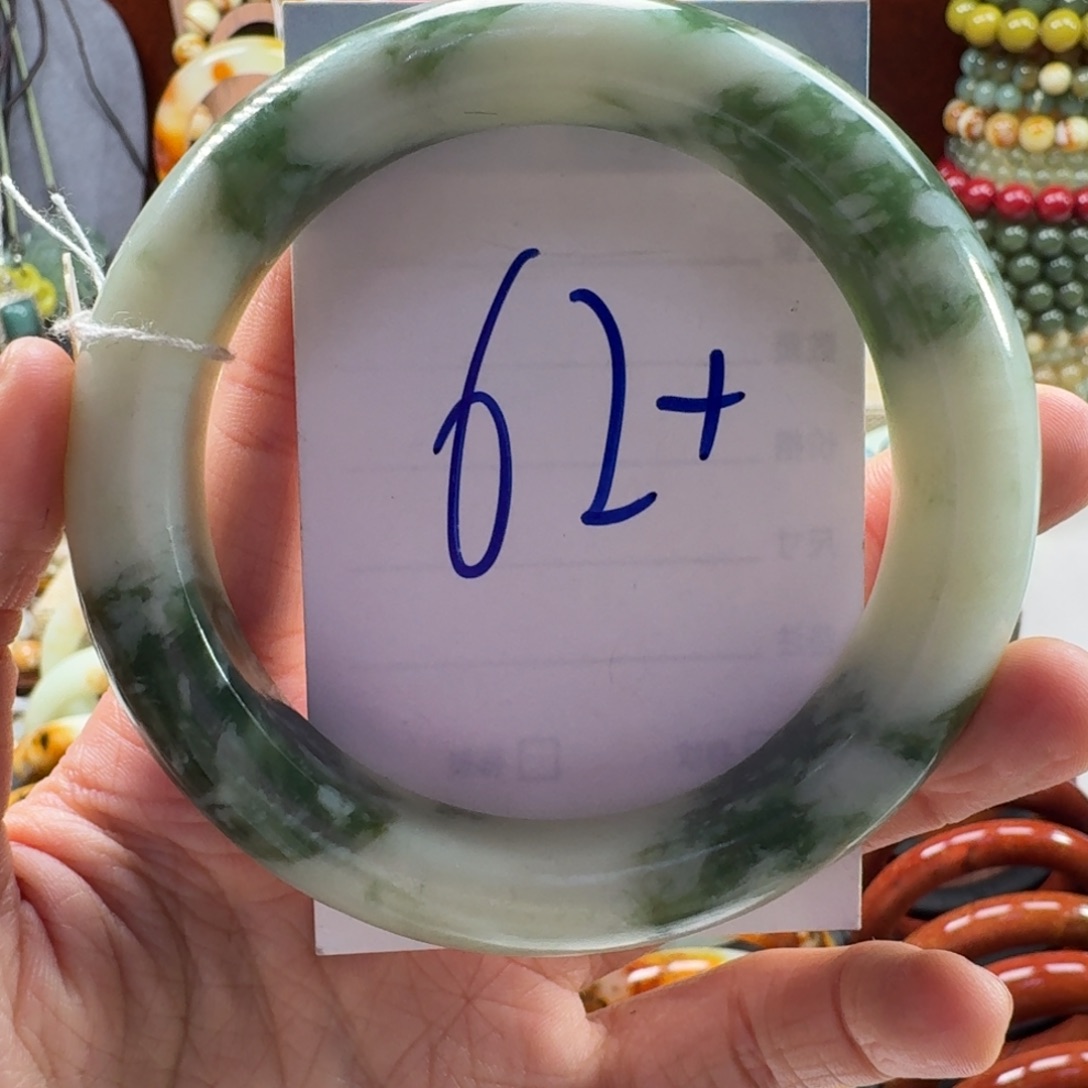 蛇纹石玉未镶嵌手镯464