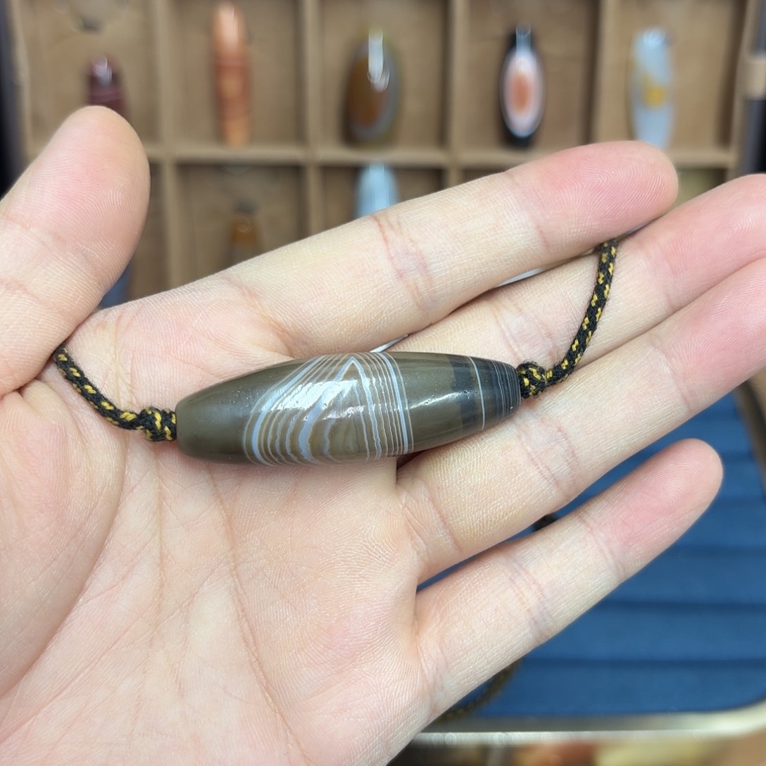 Z***4玛瑙/玉髓合金颈饰