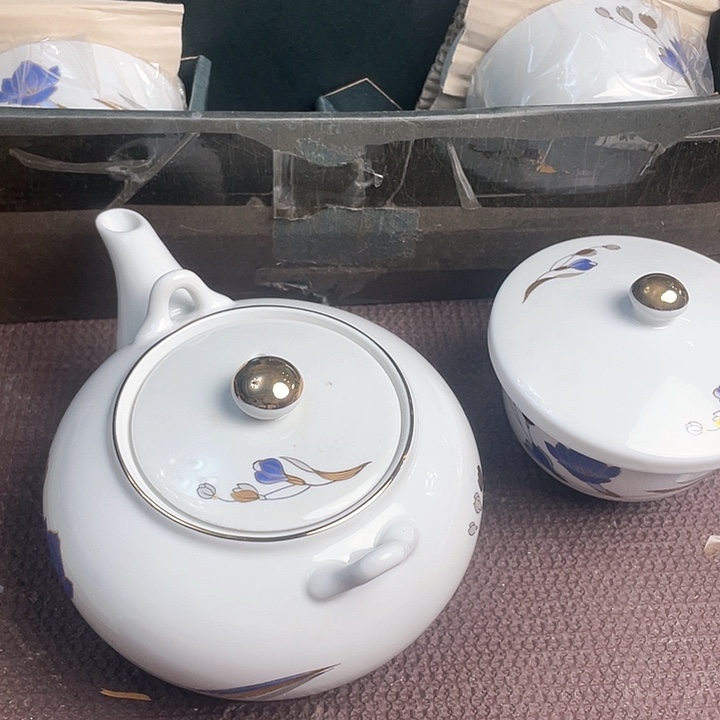 瓷片哈哈哈哈哈哈哈哈