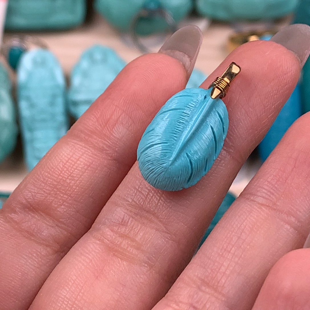 绿松石未镶嵌羽毛吊坠