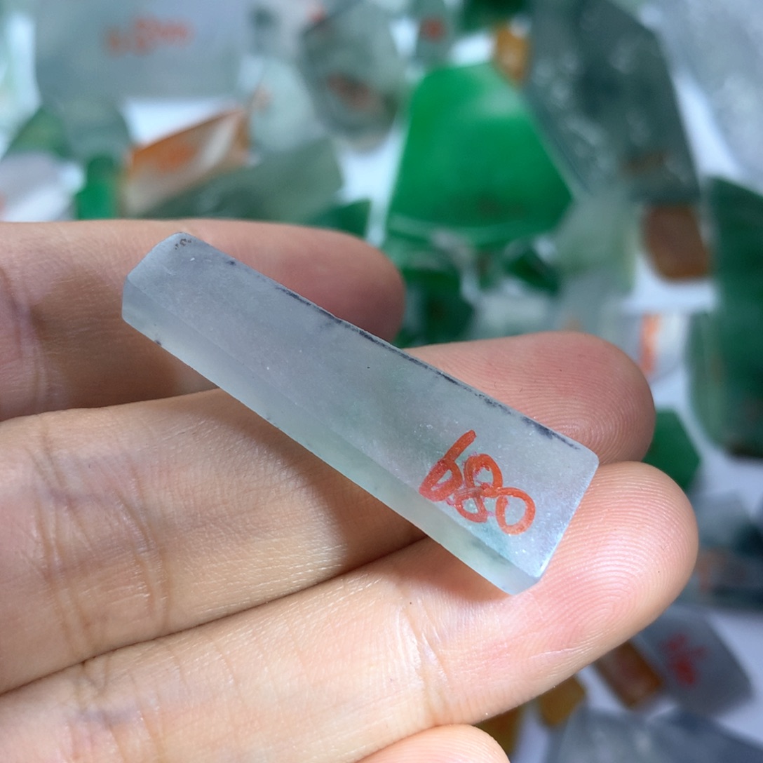 定制翡翠未镶嵌天然翡翠