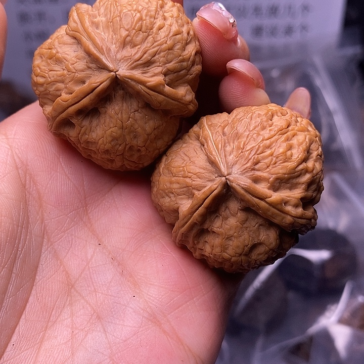 核桃云南野生铁核桃40号40mm