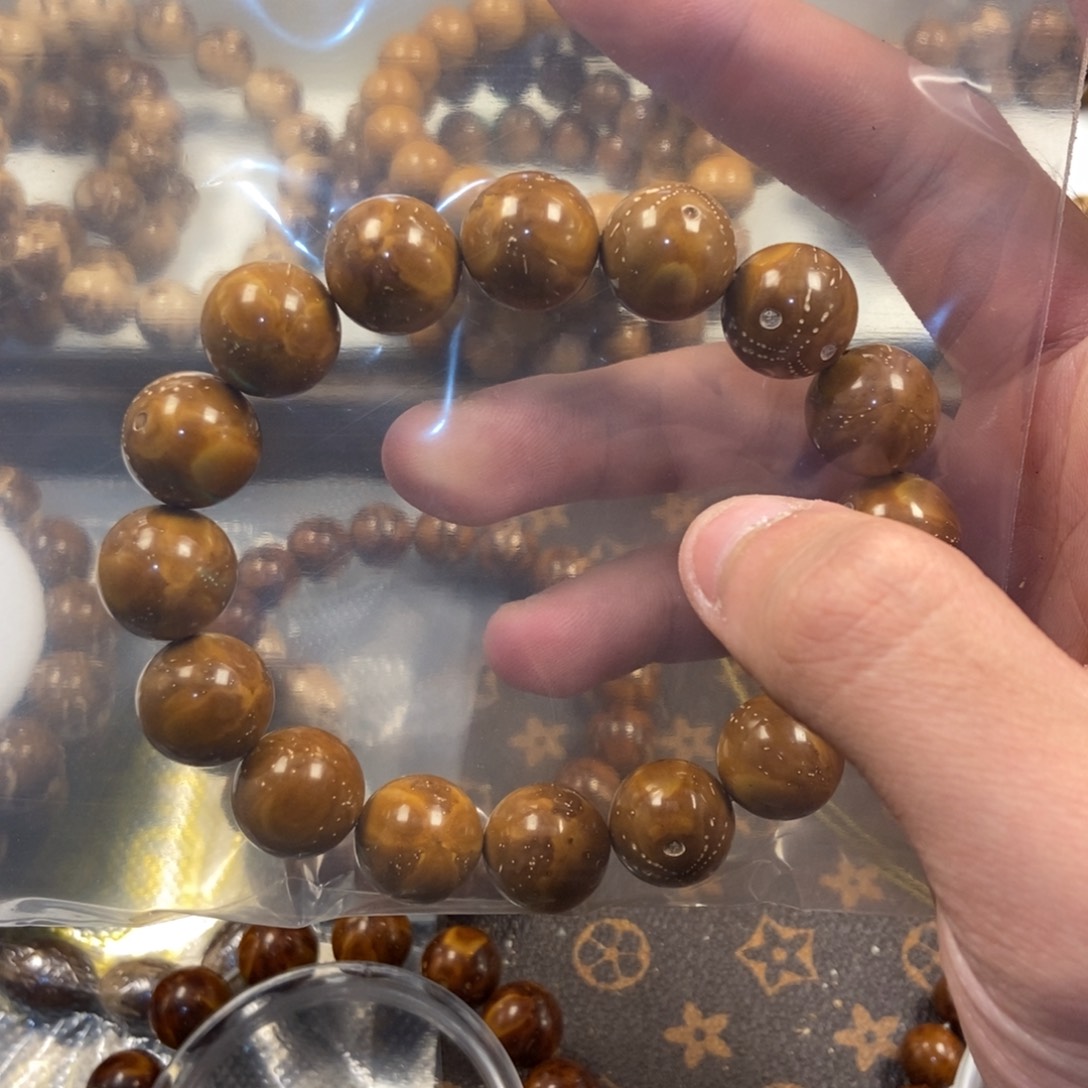 紫金鼠手串指***吕q172紫金鼠黄金飞翼14.1