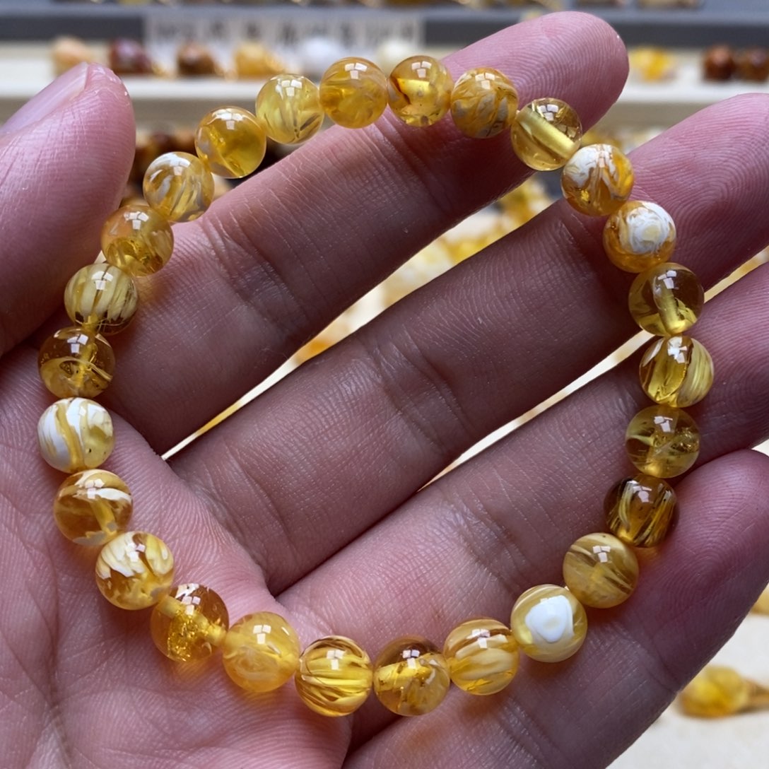 琥珀未镶嵌珠宝奇石