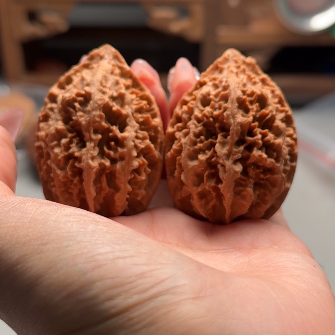 文玩核桃把件关东木子楸百核182