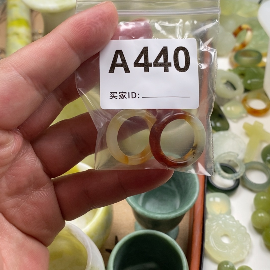 木***棠蛇纹石玉未镶嵌手镯戒指