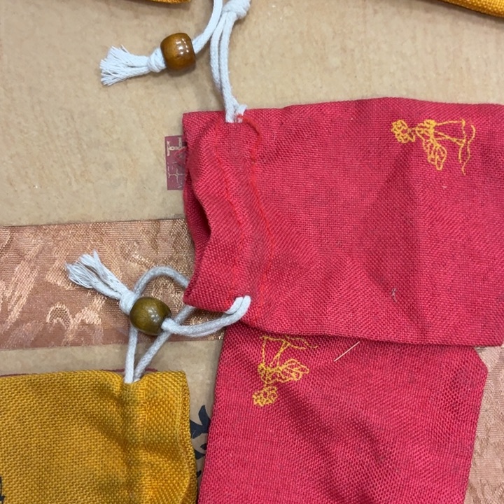 织绣哈哈哈哈哈哈哈哈哈哈。哈