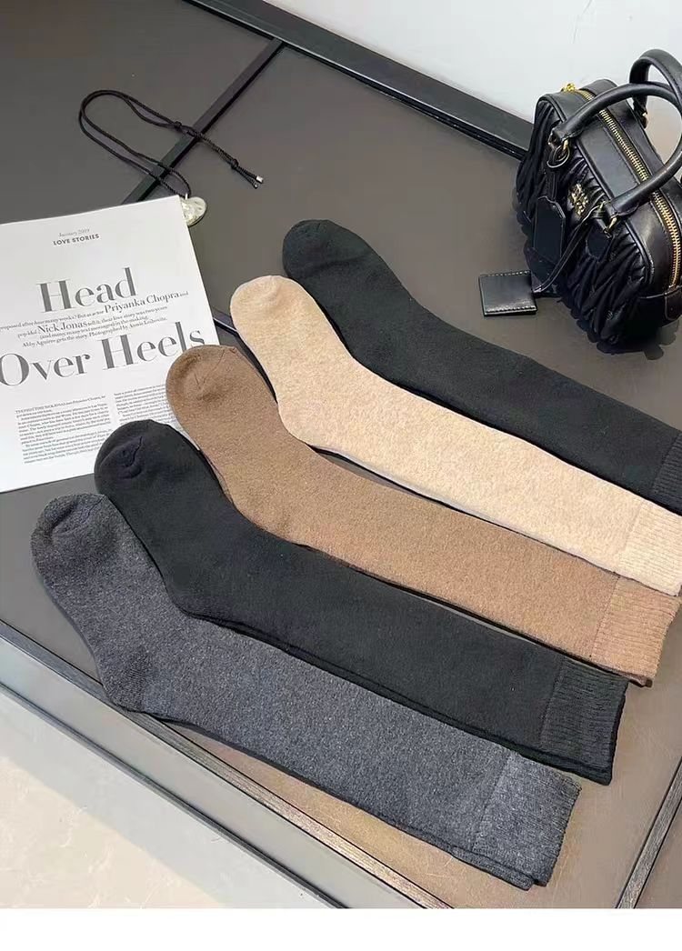 XSD 中长筒加厚棉质袜子女冬