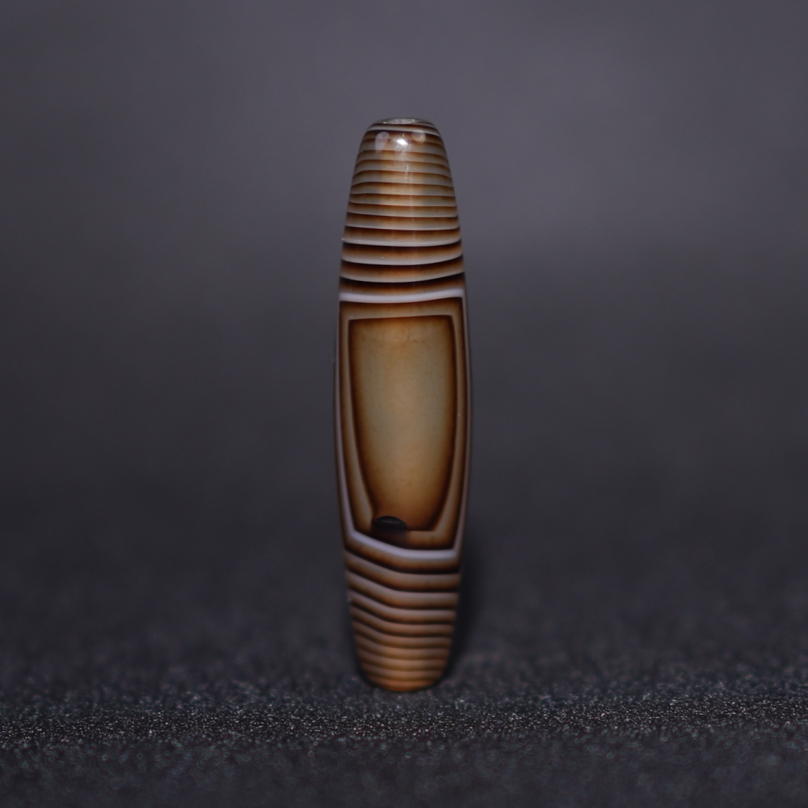 精品糖沁玉化料天圆地方缠丝玛瑙年轮圆眼