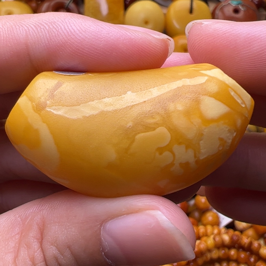 未镶嵌琥珀裸石角珠