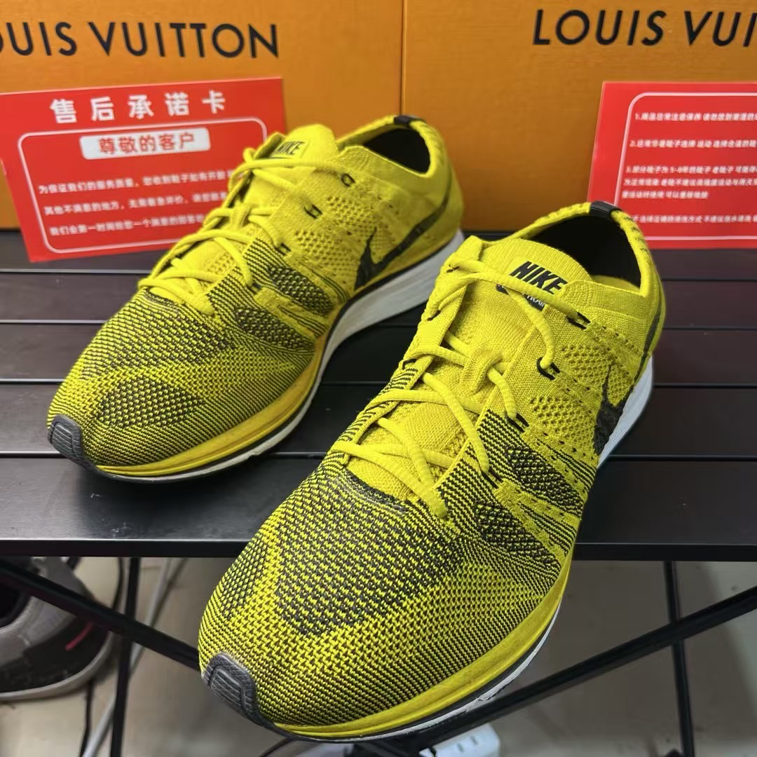 95新 MM6 97新烁/45码/FLYKNIT TRAINER