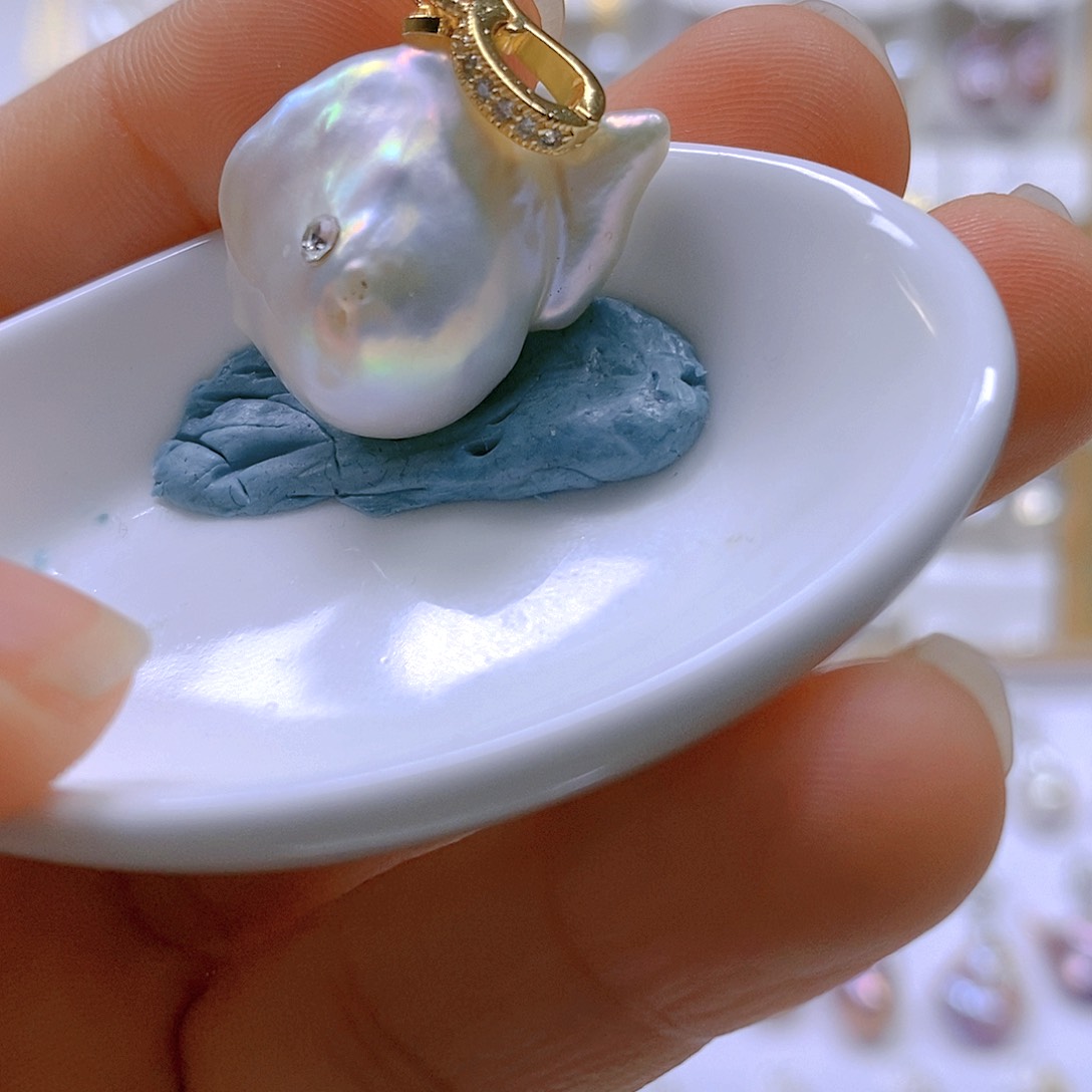 淡水珍珠颈饰合金