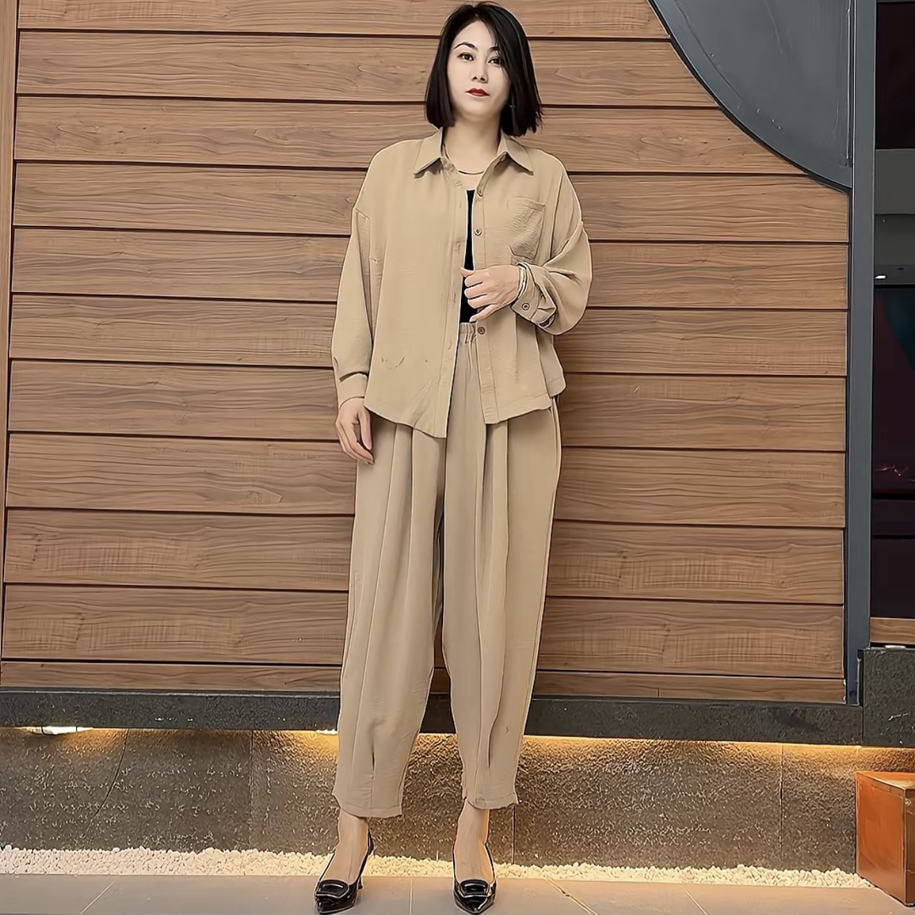9031款2025新款时尚休闲翻领净色套装