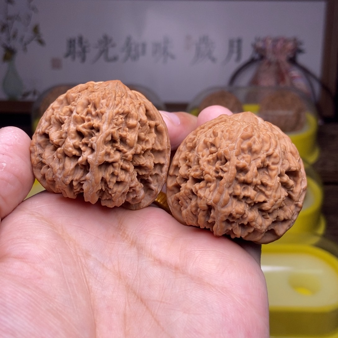 文玩核桃吊坠全品43尺满天星展台品孤品对