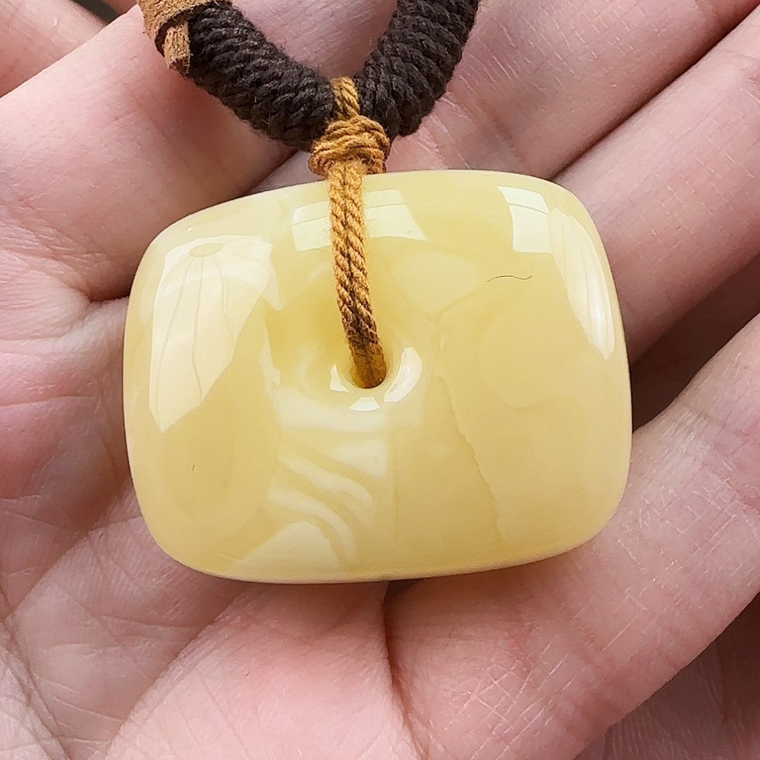 蜜蜡珠宝奇石未镶嵌