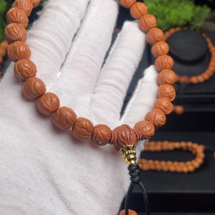 M***u木质类精品桃核手持