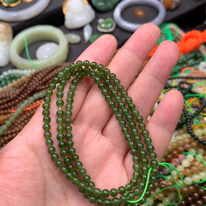 和田玉未镶嵌手链1