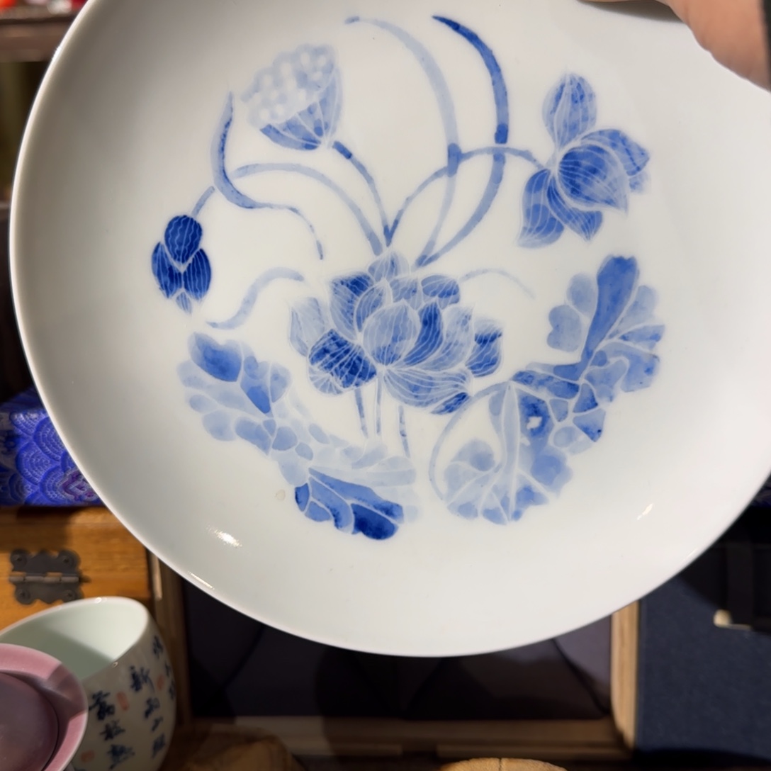 瓷手绘青花壶承青花