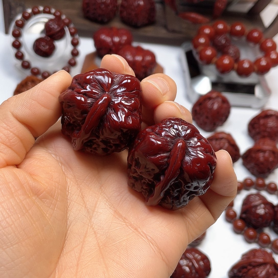 ?****.核桃一帆风顺