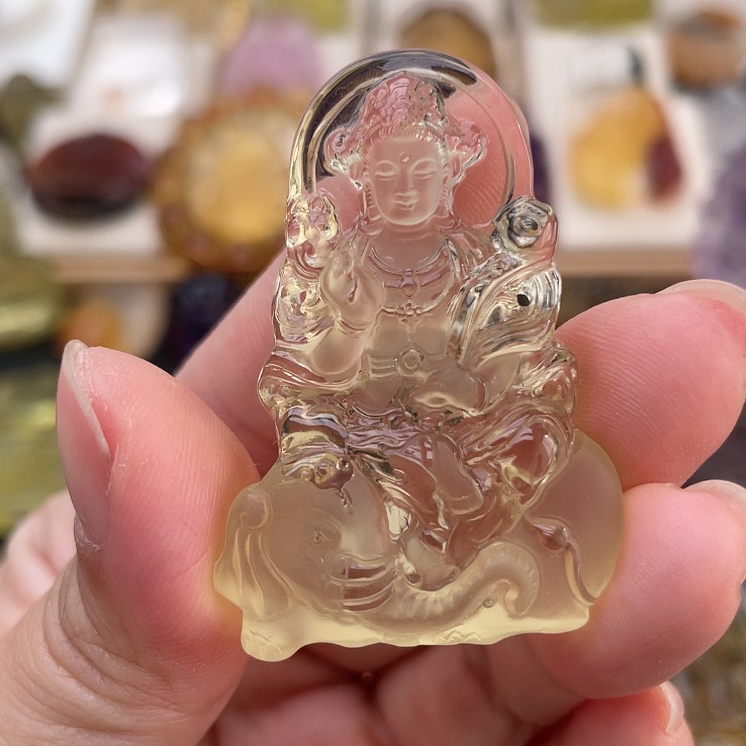 水晶颈饰未镶嵌定制