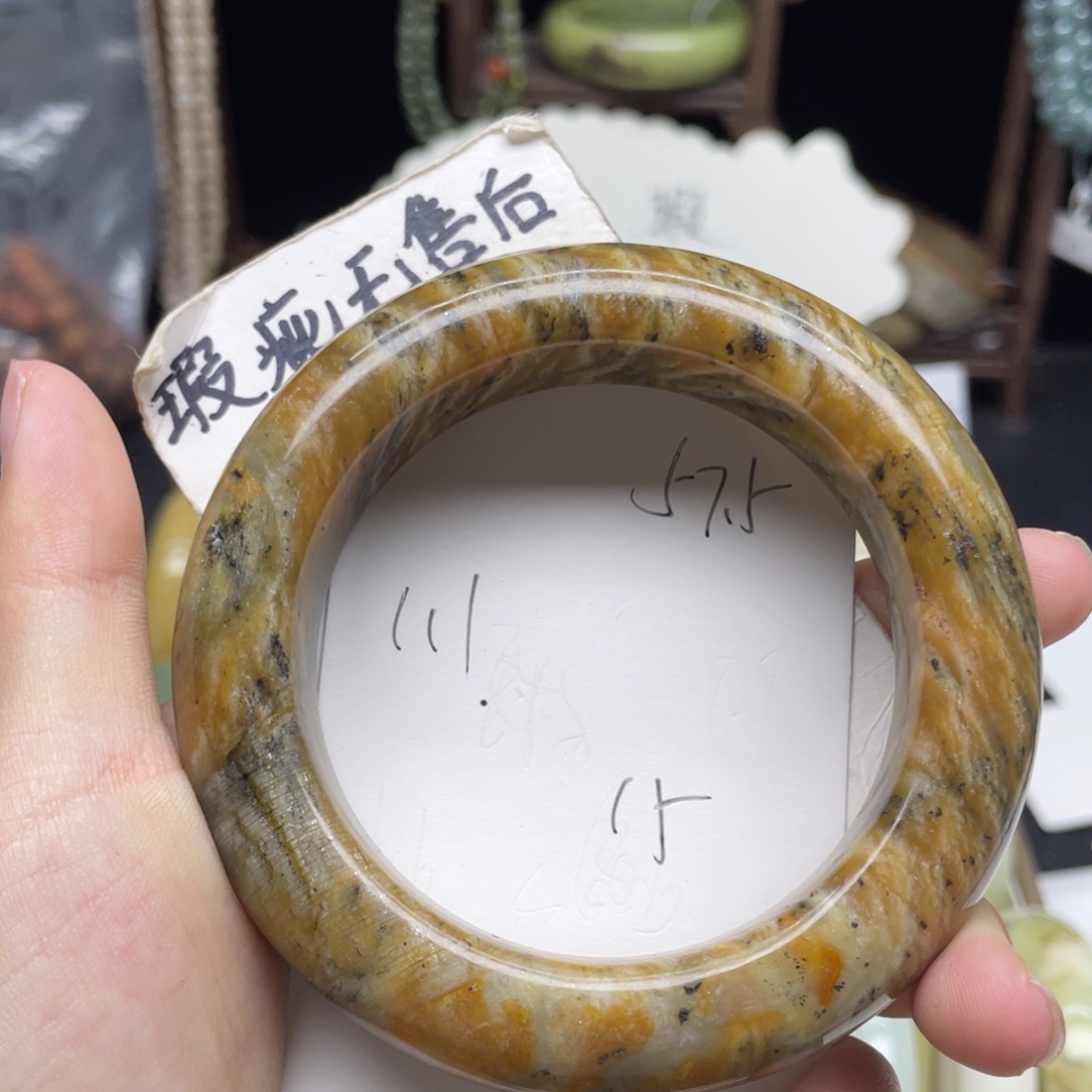 未镶嵌蛇纹石玉手镯