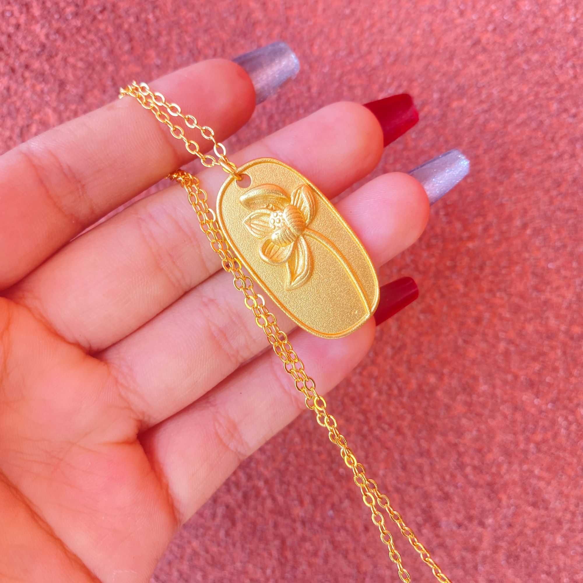 A100-云上荷花项链