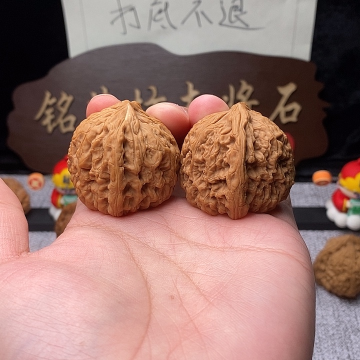 文玩核桃吊坠涿鹿南疆石球