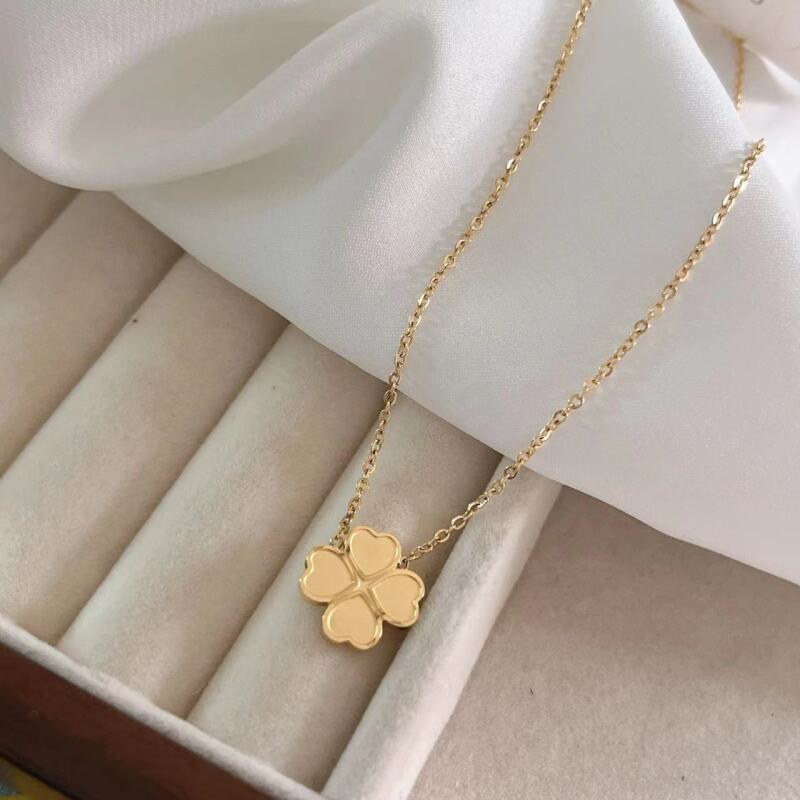 钛钢项链 A043 小众时尚精致花花百搭简约轻奢ins个性项链