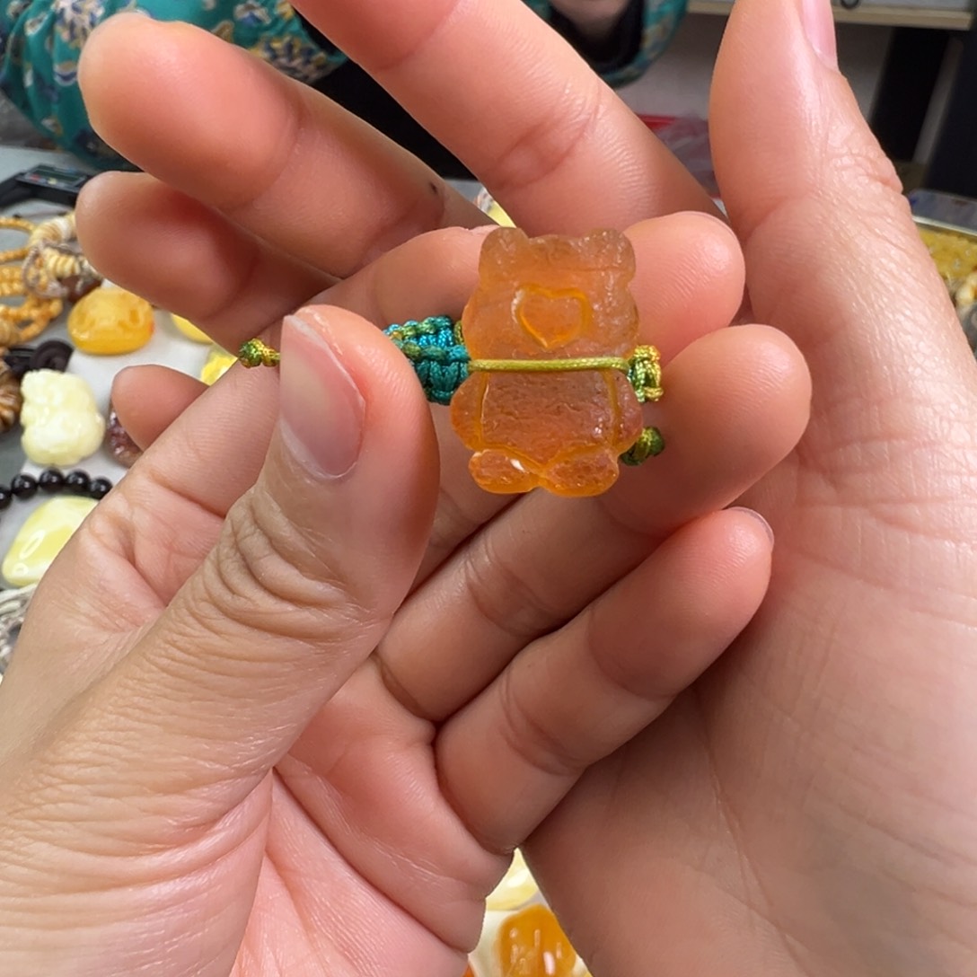 蜜蜡裸石未镶嵌琥珀