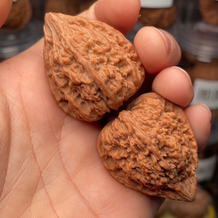 吊坠文玩核桃一*煮塔尖