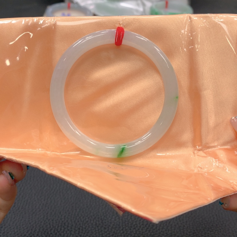 【闪购商品】翡翠手镯未镶嵌V*v翡翠