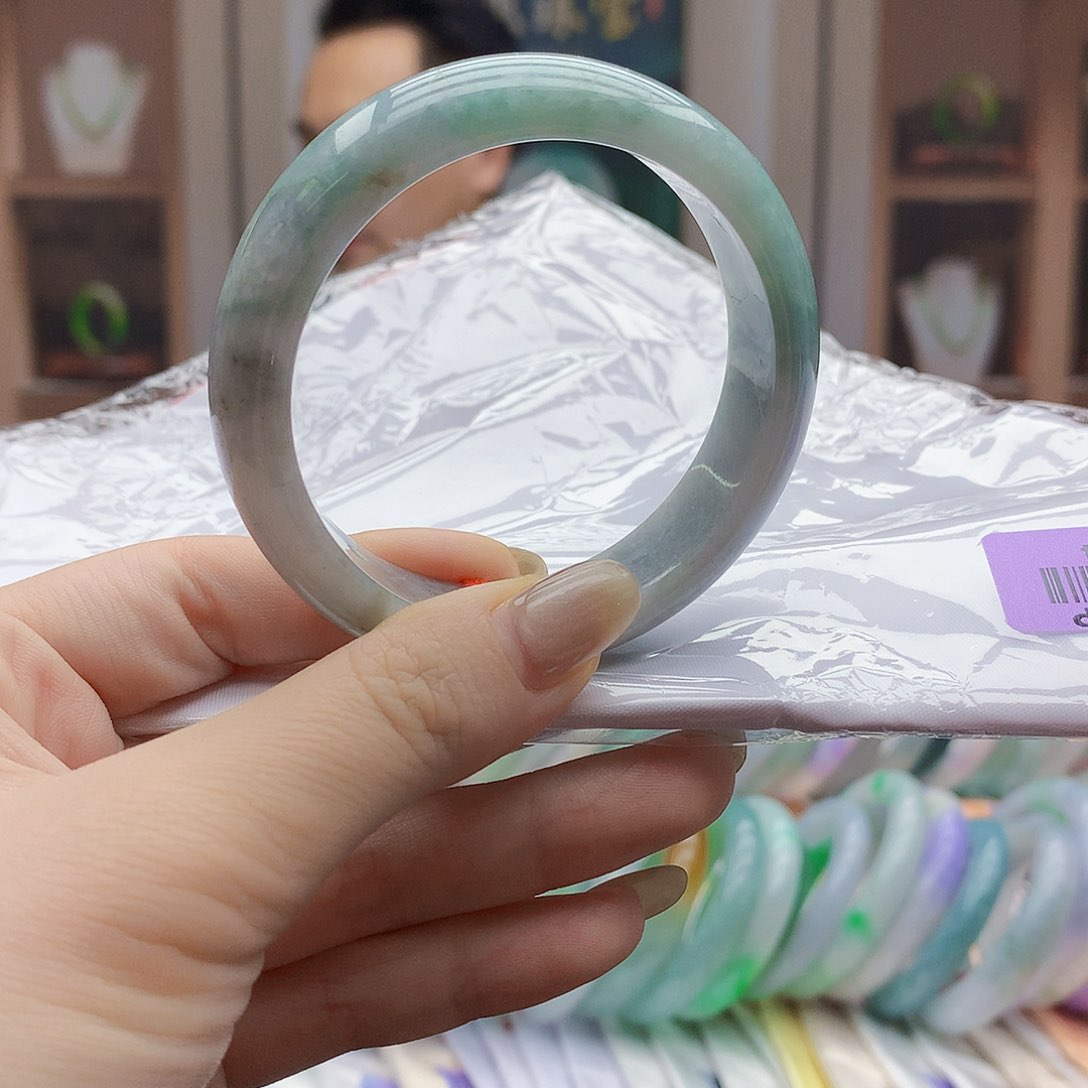 翡翠未镶嵌手镯0000000000003