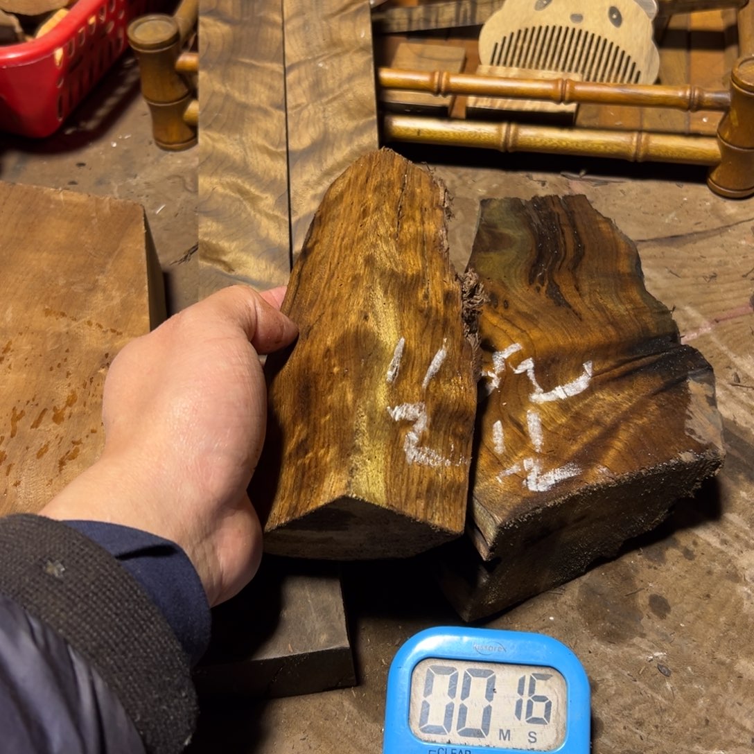 吃***蕉金丝楠金丝楠木原材料11