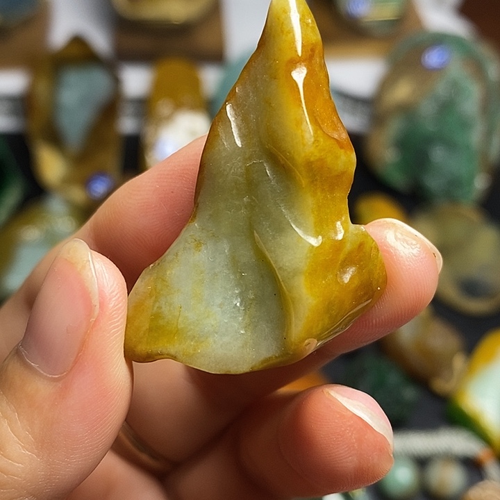 定制翡翠未镶嵌天然缅甸翡翠定制