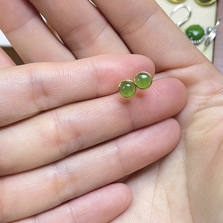 和田玉银S925镶嵌耳饰